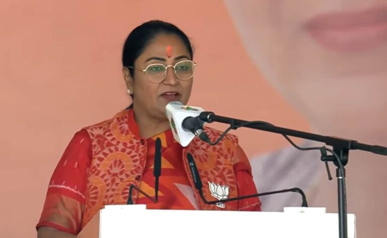 Rekha Gupta Takes Oath As Delhi Chief Minister At Ramlila Ground