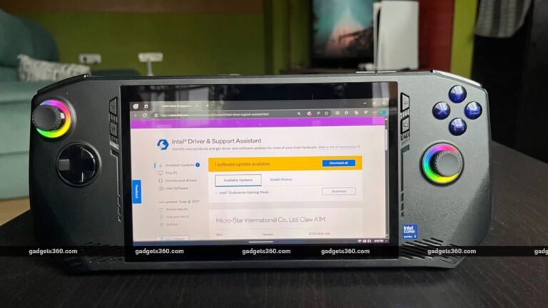 Microsoft’s Xbox Handheld Plans Reportedly Shelved; Company to Optimise Windows 11 Gaming Performance